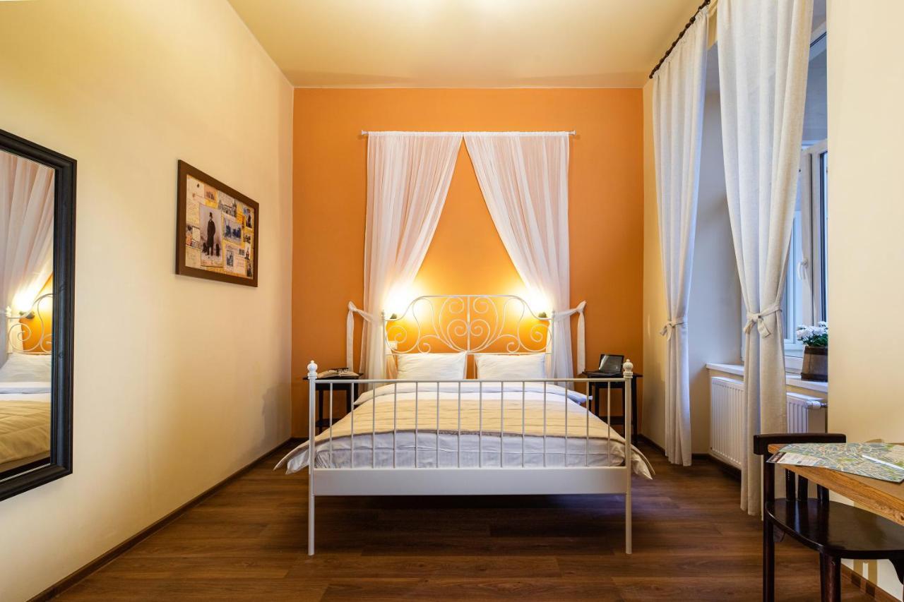 Hotel Post House